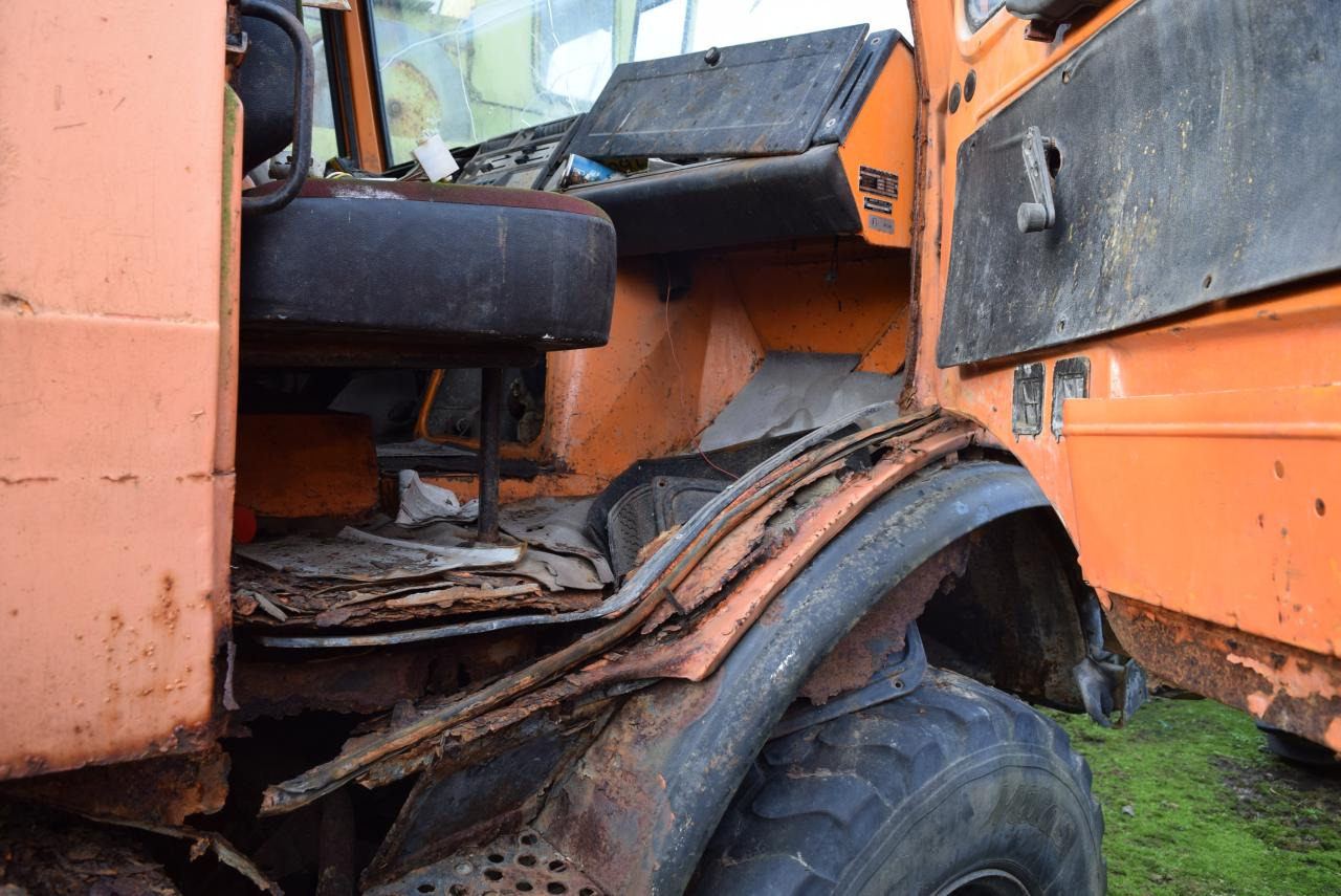 Traktor Mercedes-Benz Unimog U1200: slika 8