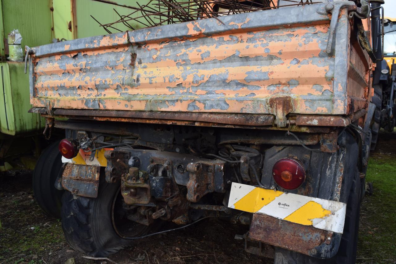 Mercedes-Benz Unimog U1200 - Traktor: slika 5 Mercedes-Benz Unimog U1200 - Traktor: slika 5