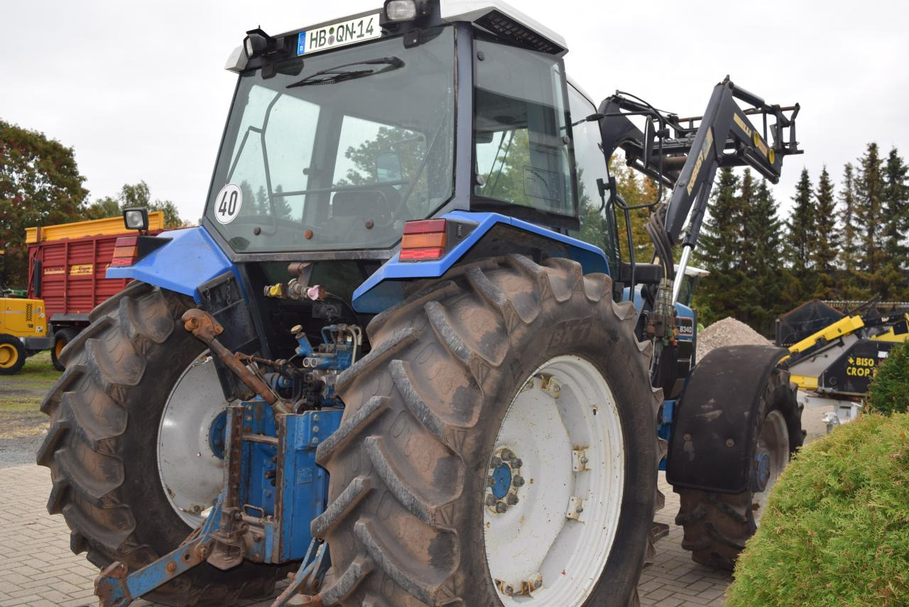 New Holland 8340 - Traktor: slika 3 New Holland 8340 - Traktor: slika 3