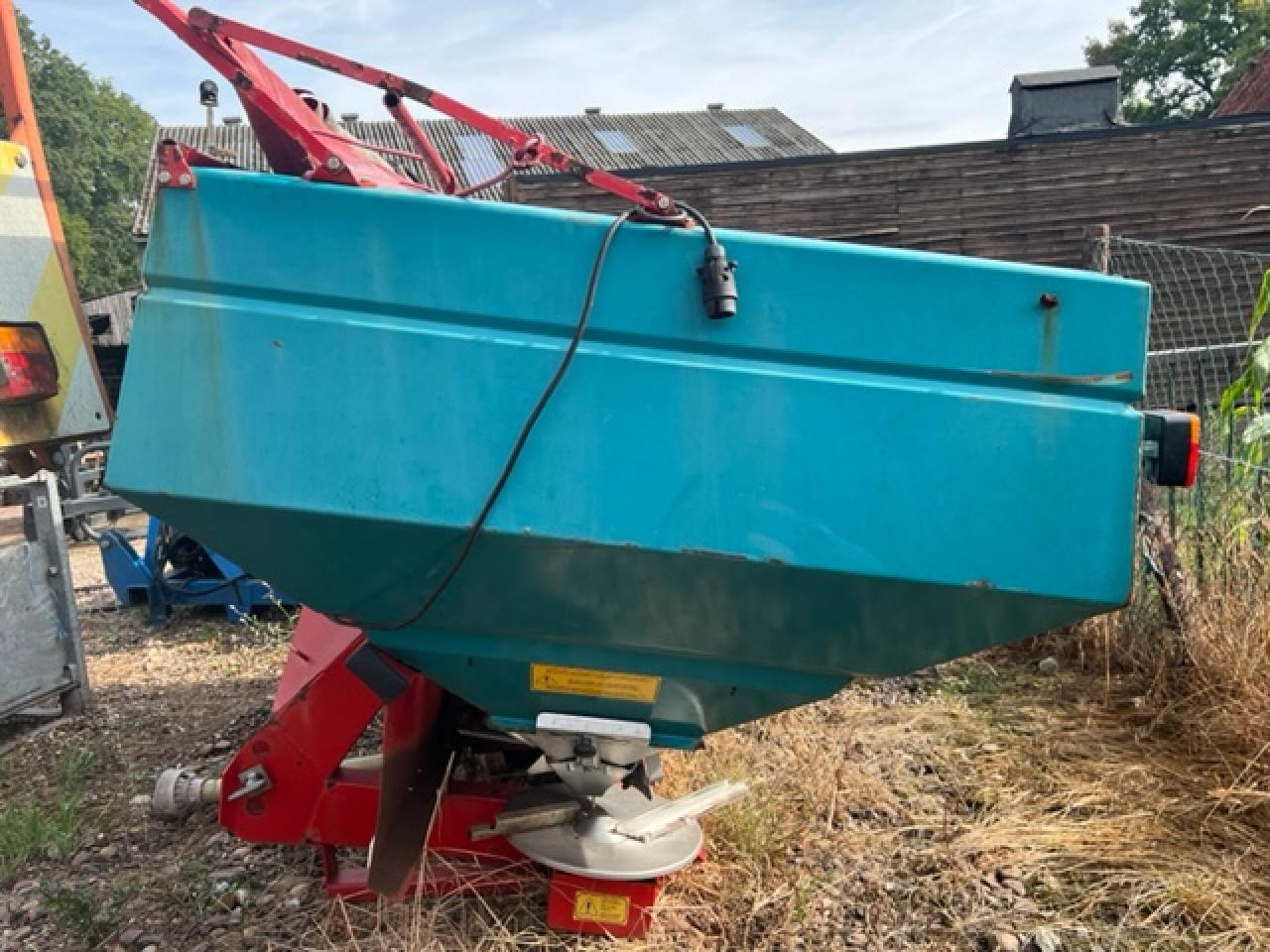 Sulky Burel DPX 2004 - Rasipač veštačkog đubriva: slika 2 Sulky Burel DPX 2004 - Rasipač veštačkog đubriva: slika 2