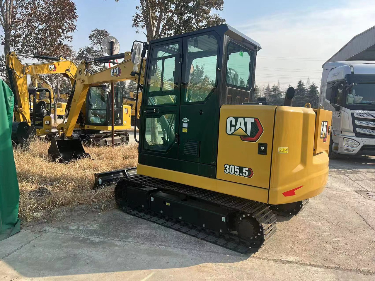 CAT 305.5 - Mini bager: slika 5 CAT 305.5 - Mini bager: slika 5