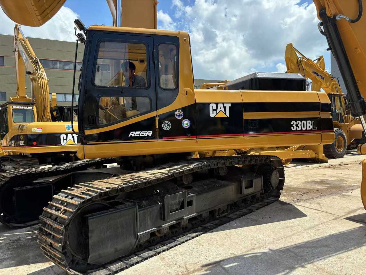 Caterpillar 330BL - Bager guseničar: slika 3 Caterpillar 330BL - Bager guseničar: slika 3