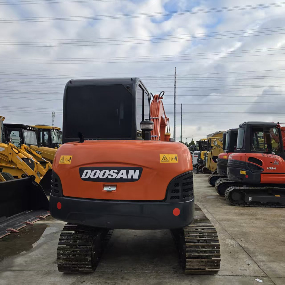 DOOSAN DH60-7 - Mini bager: slika 3 DOOSAN DH60-7 - Mini bager: slika 3