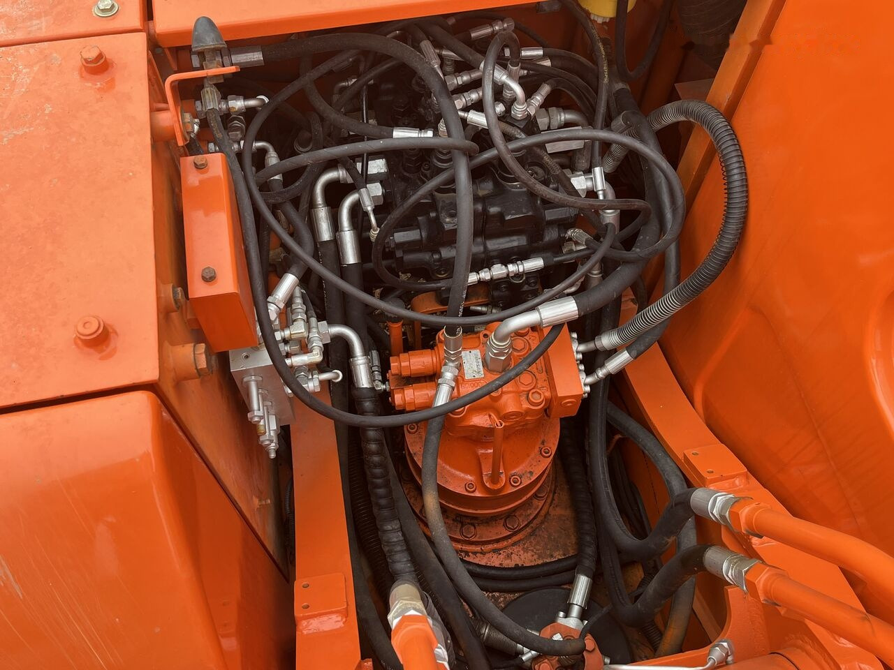 Doosan DH150LC-7 - Bager guseničar: slika 1 Doosan DH150LC-7 - Bager guseničar: slika 1