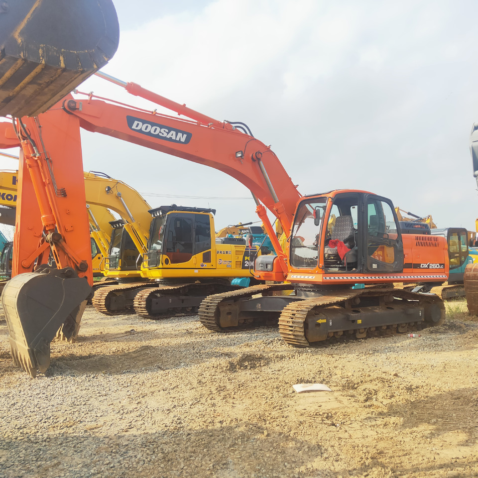Doosan DX260LC - Bager guseničar: slika 1 Doosan DX260LC - Bager guseničar: slika 1