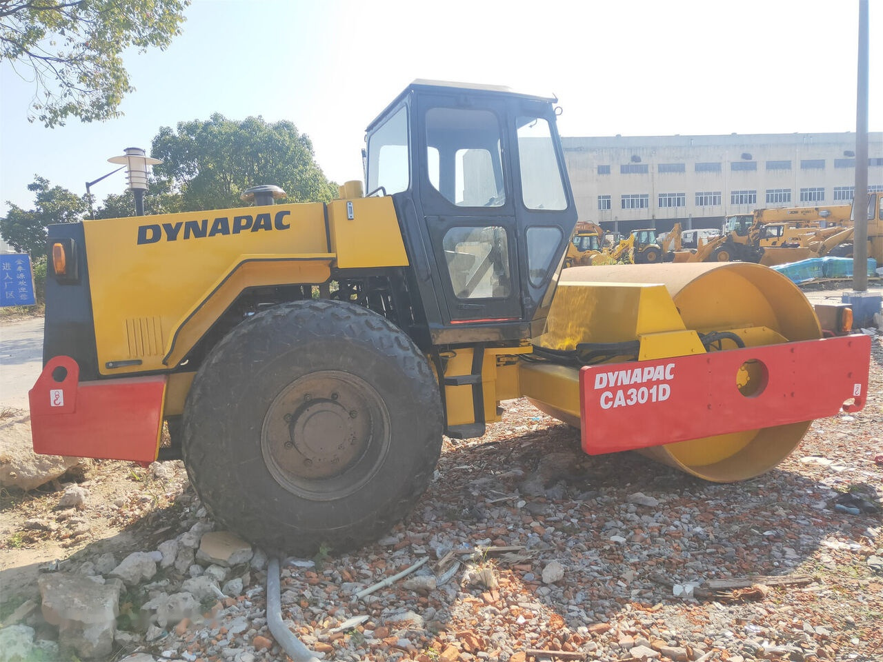 Dynapac CA301D - Kompaktor: slika 5 Dynapac CA301D - Kompaktor: slika 5