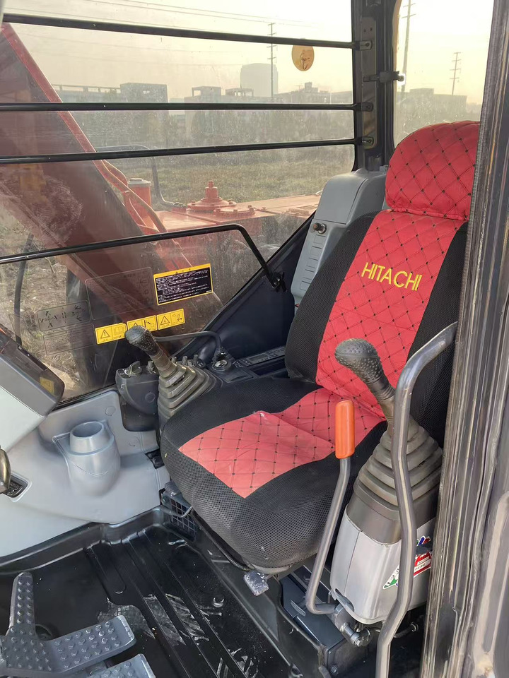 Mini bager HITACHI ZX70: slika 8 Mini bager HITACHI ZX70: slika 8