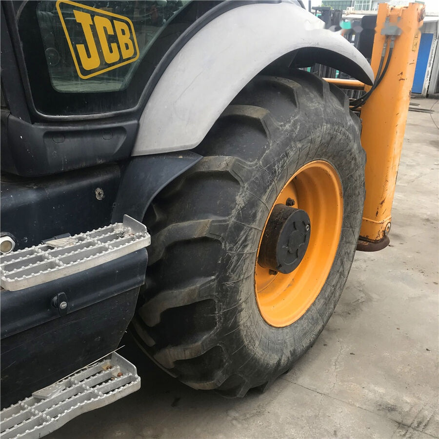 Lizing JCB 3CX-4T JCB 3CX-4T: slika 8