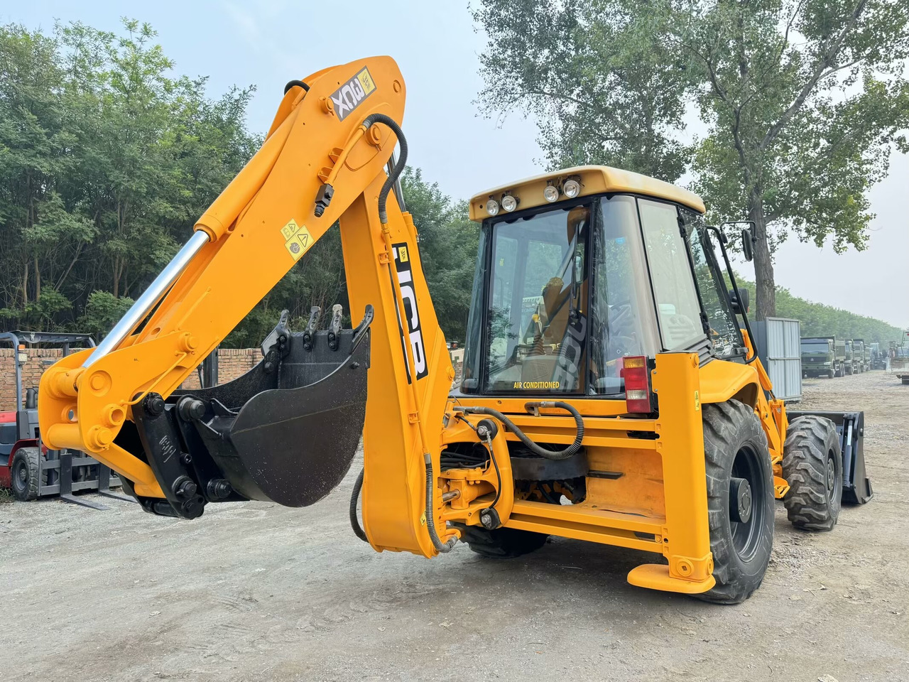 JCB 3CX - Bager utovarivač: slika 2 JCB 3CX - Bager utovarivač: slika 2