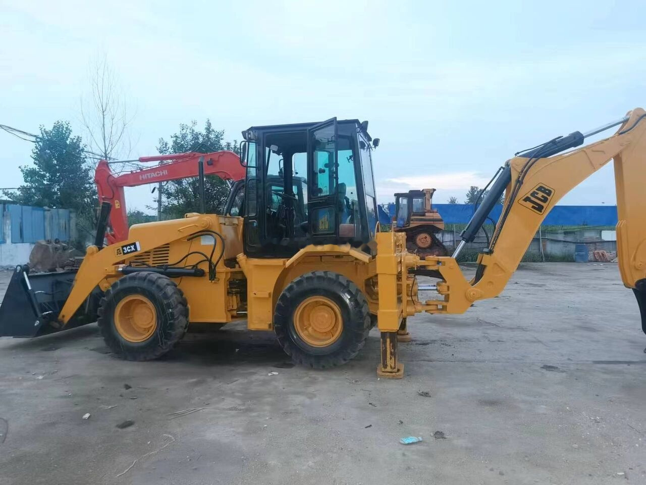 JCB 3CX - Bager utovarivač: slika 3 JCB 3CX - Bager utovarivač: slika 3