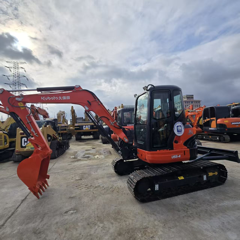 KUBOTA U55-4 - Mini bager: slika 1 KUBOTA U55-4 - Mini bager: slika 1