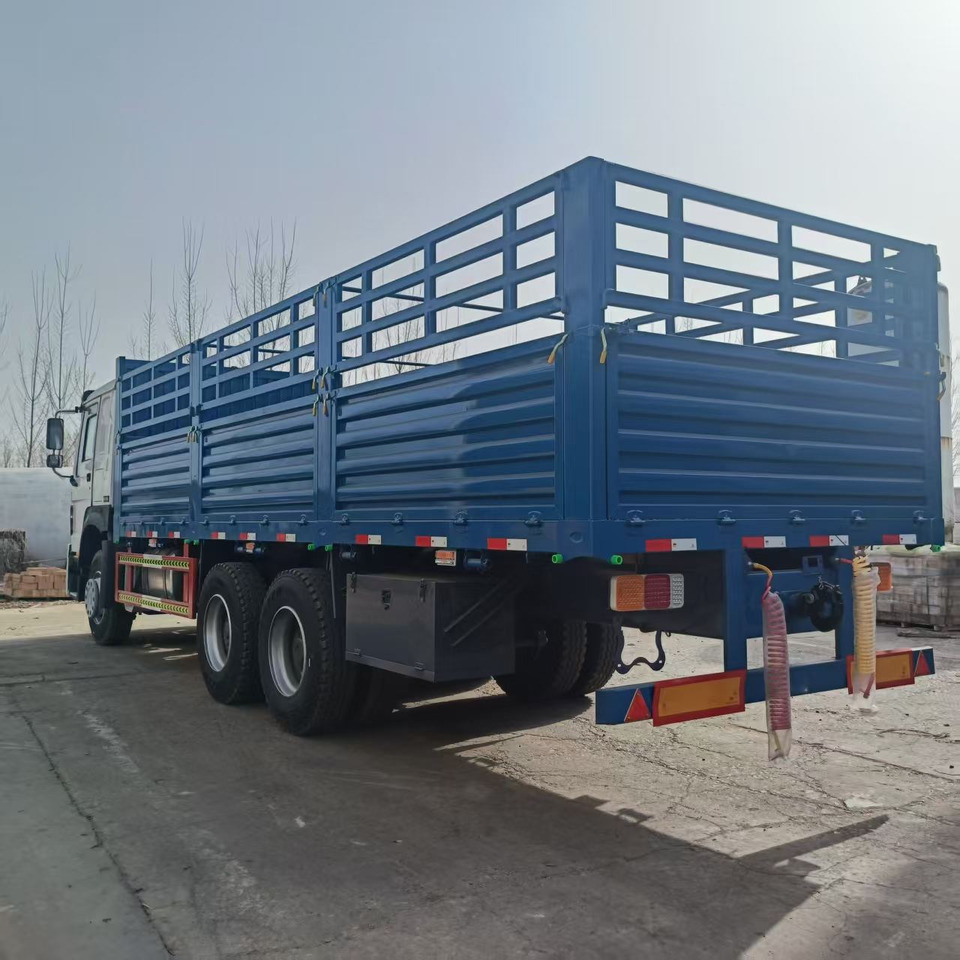SINOTRUK HOWO - Kamion: slika 3 SINOTRUK HOWO - Kamion: slika 3