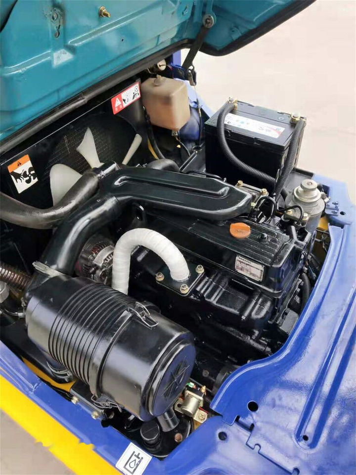 Komatsu FD30 - Dizel viljuškar: slika 5 Komatsu FD30 - Dizel viljuškar: slika 5