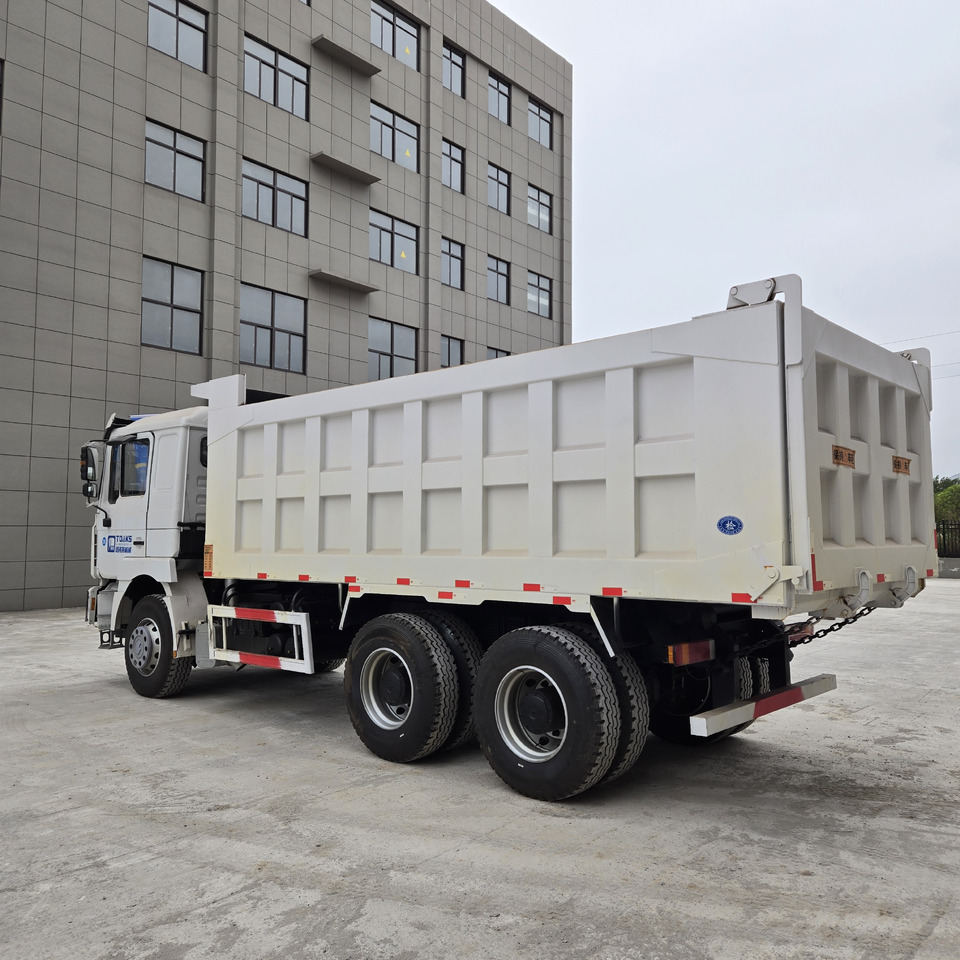 Istovarivač SINOTRUK F3000 6x4 RHD: slika 8 Istovarivač SINOTRUK F3000 6x4 RHD: slika 8