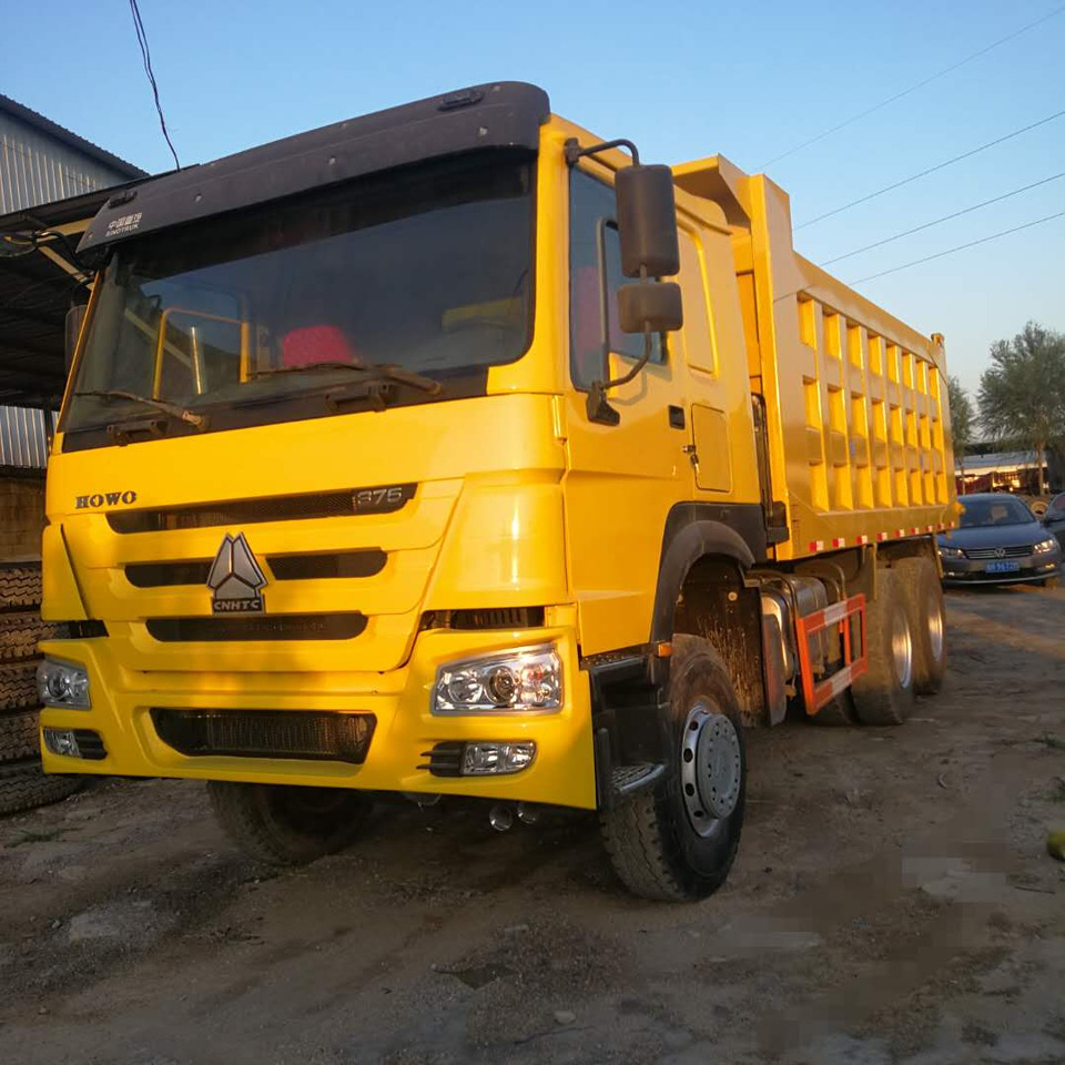 SINOTRUK HOWO - Istovarivač: slika 4 SINOTRUK HOWO - Istovarivač: slika 4