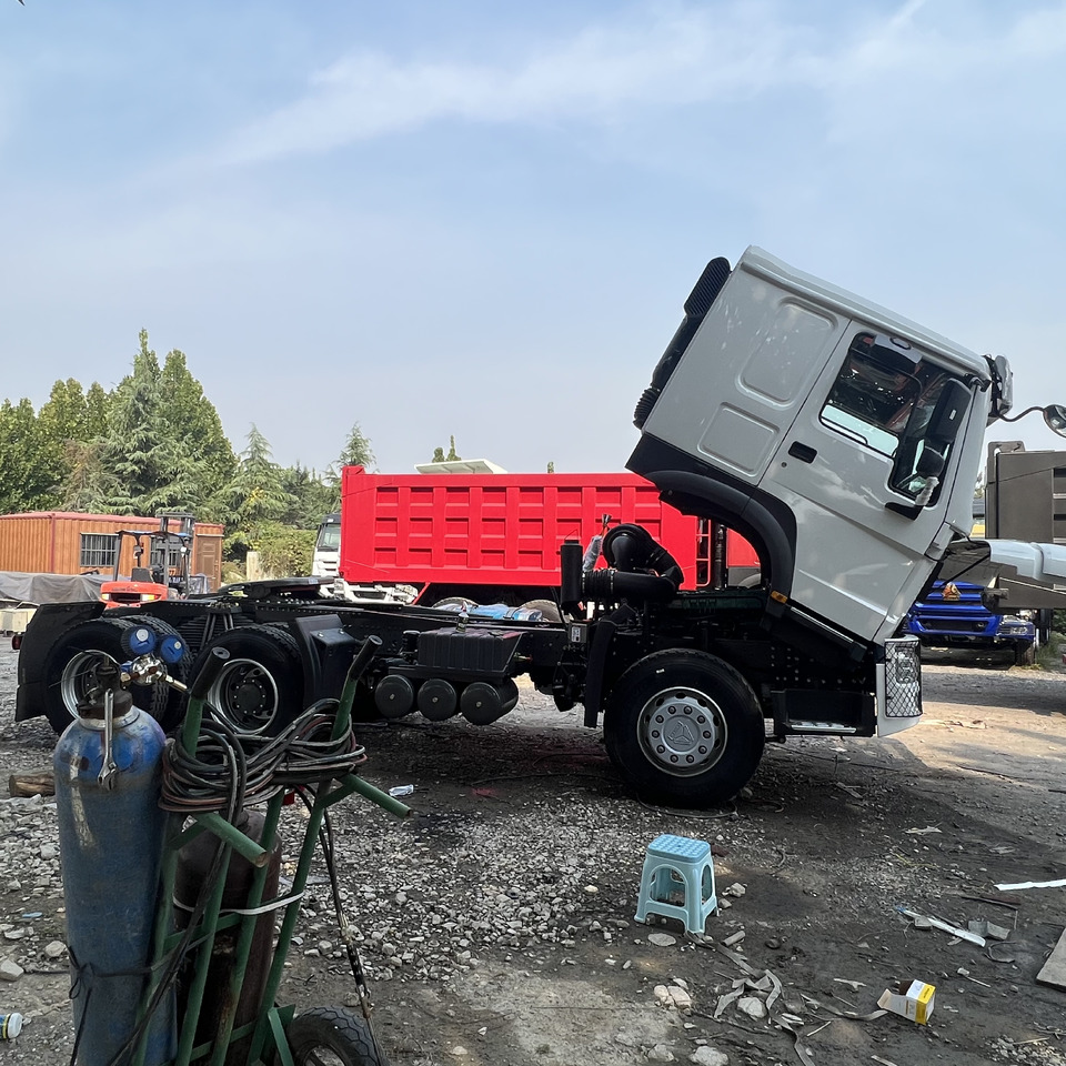 Lizing SINOTRUK Howo tractor head SINOTRUK Howo tractor head: slika 8 Lizing SINOTRUK Howo tractor head SINOTRUK Howo tractor head: slika 8