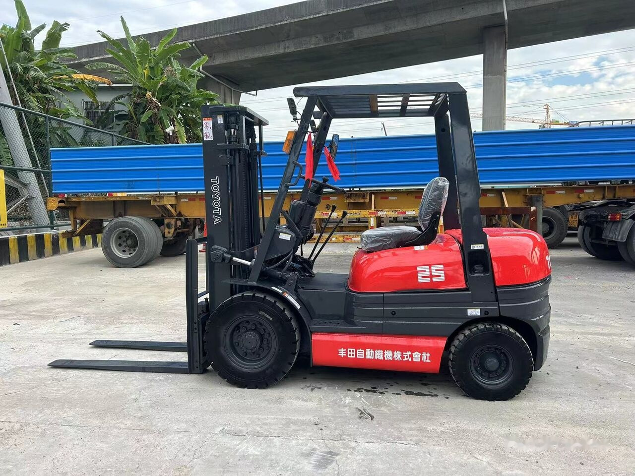 Toyota FD25 - Dizel viljuškar: slika 4 Toyota FD25 - Dizel viljuškar: slika 4