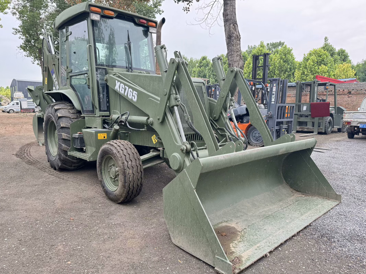 XIAGONG XG765 - Bager utovarivač: slika 4 XIAGONG XG765 - Bager utovarivač: slika 4