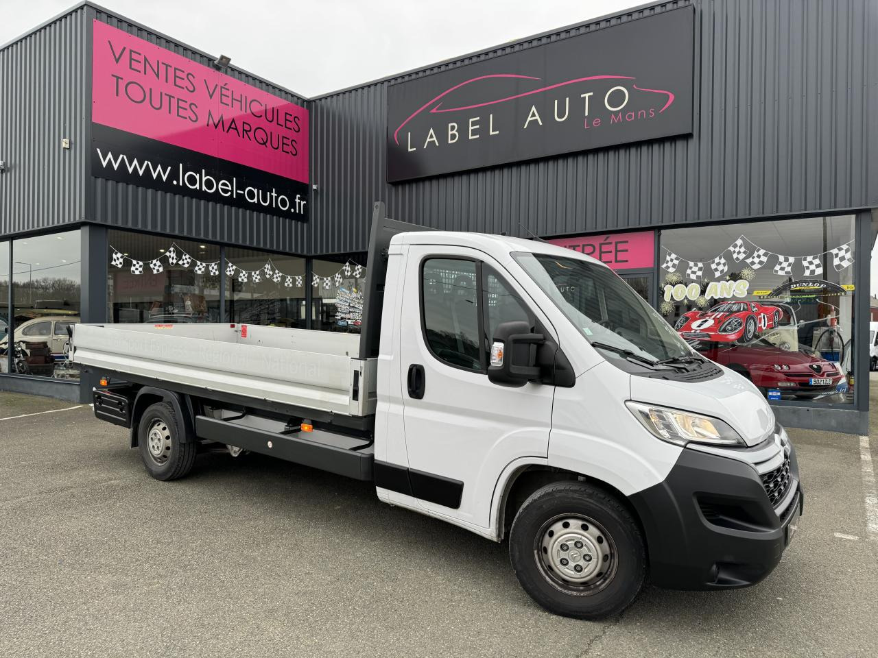 CITROEN JUMPER 3T5 PLATEAU 4M20 2.2 HDI 140CH - Dostavno vozilo s ravnom platformom: slika 1 CITROEN JUMPER 3T5 PLATEAU 4M20 2.2 HDI 140CH - Dostavno vozilo s ravnom platformom: slika 1