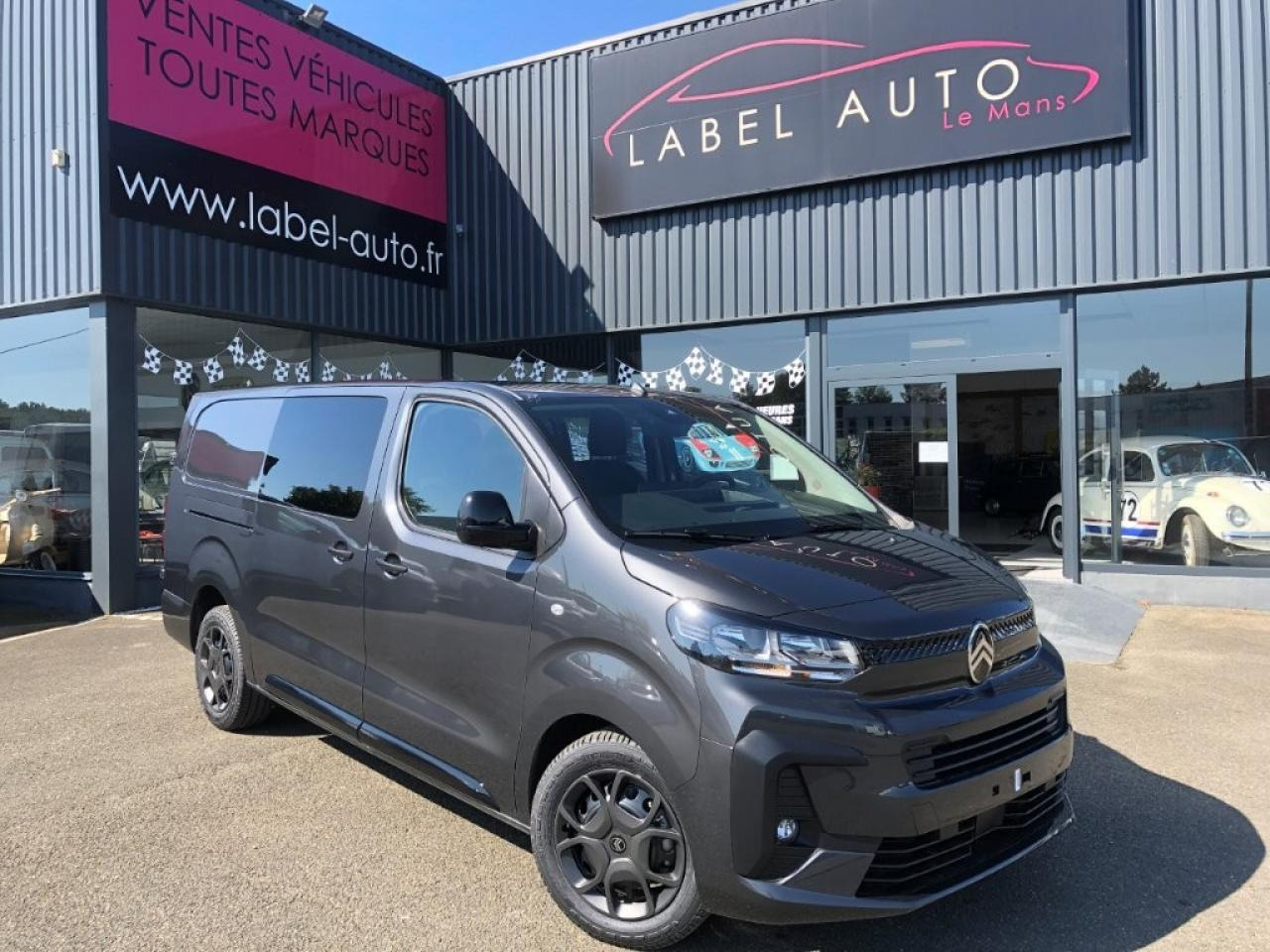 CITROEN jumpy XL 2.0 BLUEHDI 180CH S&S CABINE APPROFONDIE FIXE EAT8 5 PLACES - Furgon: slika 1 CITROEN jumpy XL 2.0 BLUEHDI 180CH S&S CABINE APPROFONDIE FIXE EAT8 5 PLACES - Furgon: slika 1