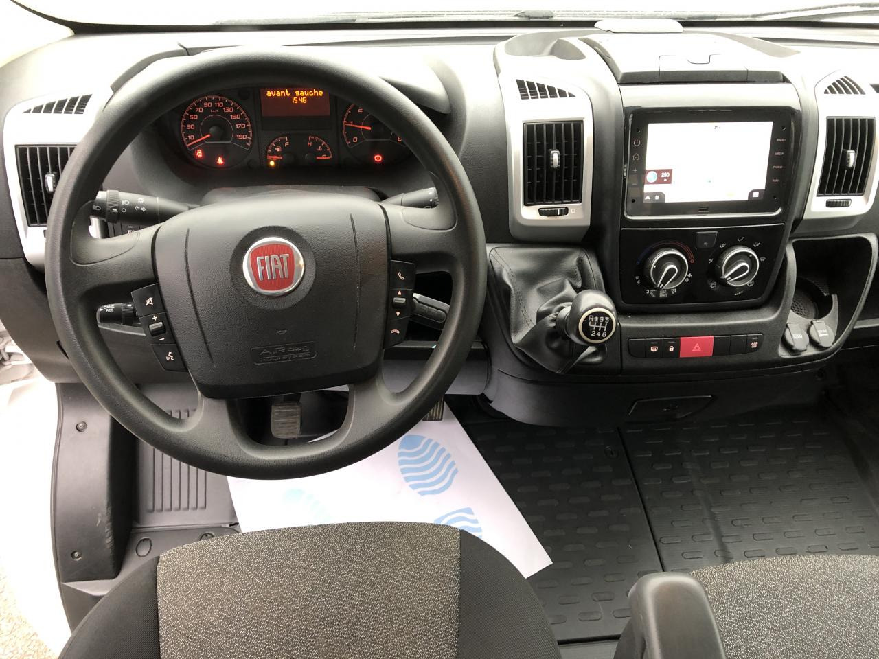 FIAT DUCATO 3T5 PLATEAU 4M20 2.3 MJT 140CH - Dostavno vozilo s ravnom platformom: slika 5 FIAT DUCATO 3T5 PLATEAU 4M20 2.3 MJT 140CH - Dostavno vozilo s ravnom platformom: slika 5