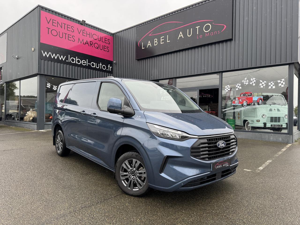 FORD Transit Custom 2.0 EcoBlue 170 ch BVA Fourgon 320 L1H1 Limited - Furgon: slika 1 FORD Transit Custom 2.0 EcoBlue 170 ch BVA Fourgon 320 L1H1 Limited - Furgon: slika 1