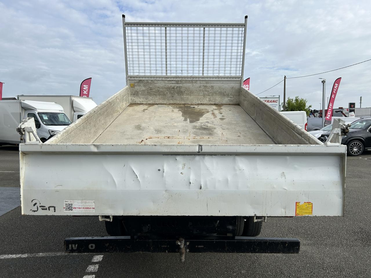 IVECO Daily 35 C 14 S&S (Quad-Leaf) CHASSIS CABINE 2014 35C/35S Chassis cabine 35 C Epmt.3.75 PHASE 3 - Dostavno vozilo kiper: slika 3 IVECO Daily 35 C 14 S&S (Quad-Leaf) CHASSIS CABINE 2014 35C/35S Chassis cabine 35 C Epmt.3.75 PHASE 3 - Dostavno vozilo kiper: slika 3