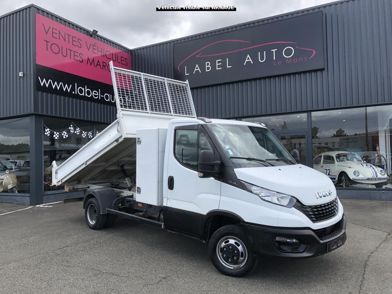 IVECO Daily 35 C 16H3.0 (Quad-Leaf) CHASSIS CABINE 2014 35C/35S Chassis cabine 35 C Epmt.3.75 PHASE 4 - Dostavno vozilo kiper: slika 2 IVECO Daily 35 C 16H3.0 (Quad-Leaf) CHASSIS CABINE 2014 35C/35S Chassis cabine 35 C Epmt.3.75 PHASE 4 - Dostavno vozilo kiper: slika 2