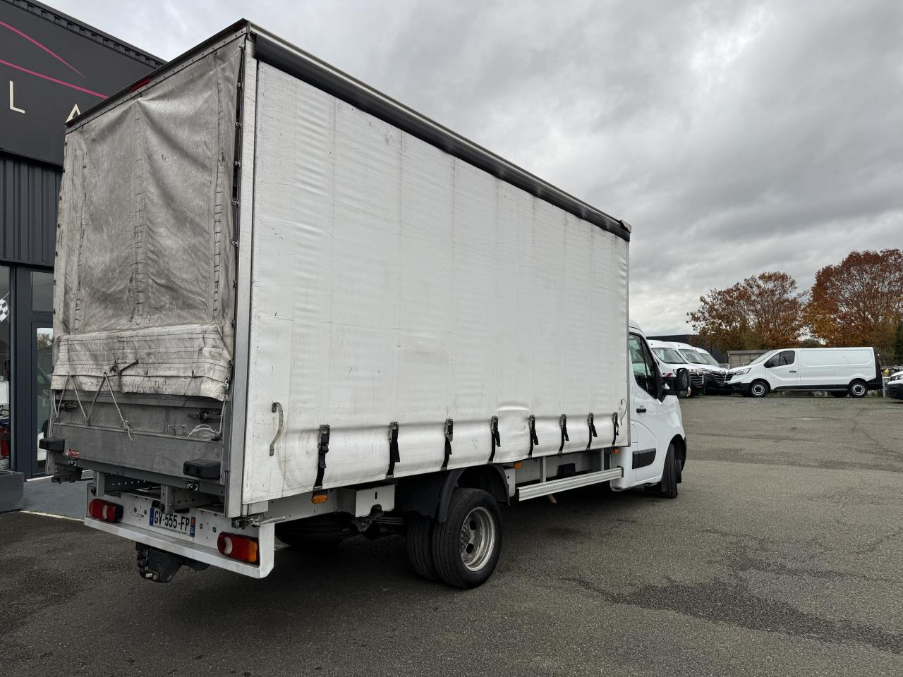 NISSAN Interstar Acenta 3.5t L4H1 2.3 dCi 165Ch CHASSIS CABINE BACHE - Dostavno vozilo sa ceradom: slika 5 NISSAN Interstar Acenta 3.5t L4H1 2.3 dCi 165Ch CHASSIS CABINE BACHE - Dostavno vozilo sa ceradom: slika 5