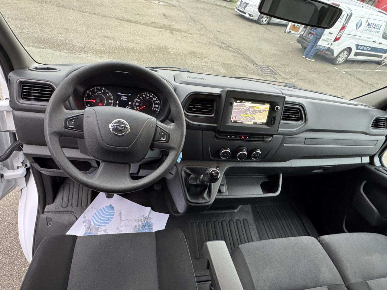 NISSAN Interstar Acenta 3.5t L4H1 2.3 dCi 165Ch CHASSIS CABINE BACHE - Dostavno vozilo sa ceradom: slika 3 NISSAN Interstar Acenta 3.5t L4H1 2.3 dCi 165Ch CHASSIS CABINE BACHE - Dostavno vozilo sa ceradom: slika 3