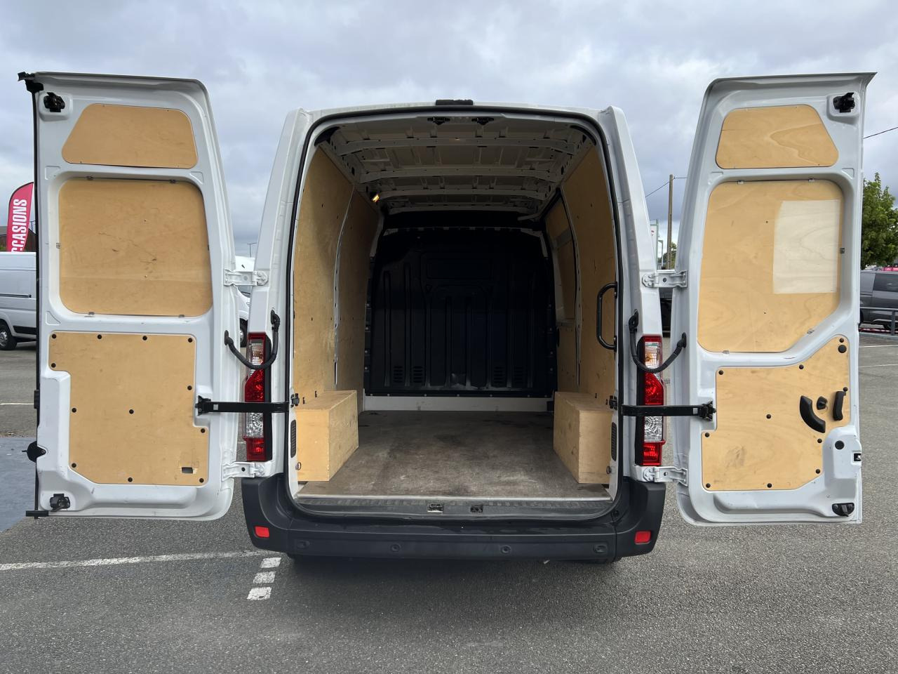 RENAULT MASTER 3T3 L2H2 2.3 DCI 135CH GRAND CONFORT - Furgon: slika 3 RENAULT MASTER 3T3 L2H2 2.3 DCI 135CH GRAND CONFORT - Furgon: slika 3