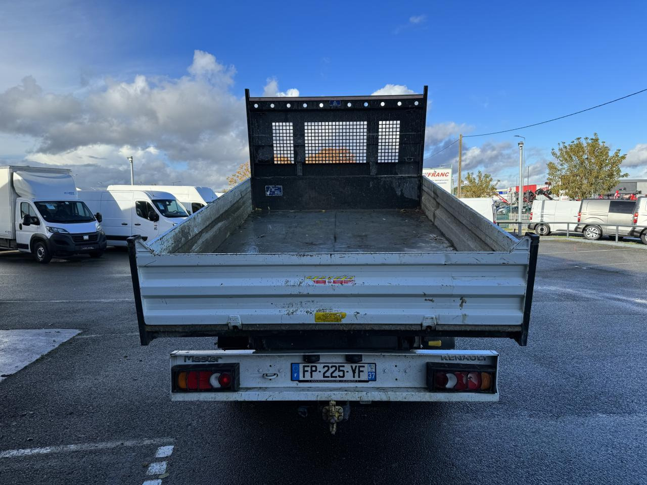 RENAULT MASTER 3T5 BENNE COFFRE RJ 2.3 DCI 145CH PROPULSION - Dostavno vozilo kiper: slika 3 RENAULT MASTER 3T5 BENNE COFFRE RJ 2.3 DCI 145CH PROPULSION - Dostavno vozilo kiper: slika 3