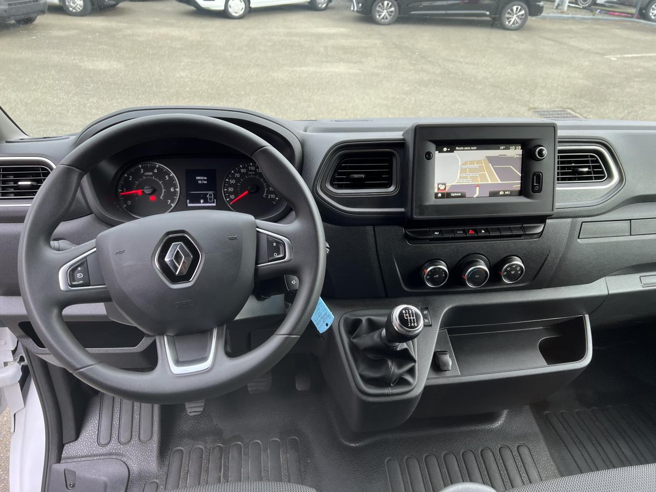 Furgon RENAULT Master Confort 3t5 L2H2 2.3 dCi 135 ch FOURGON Traction: slika 7
