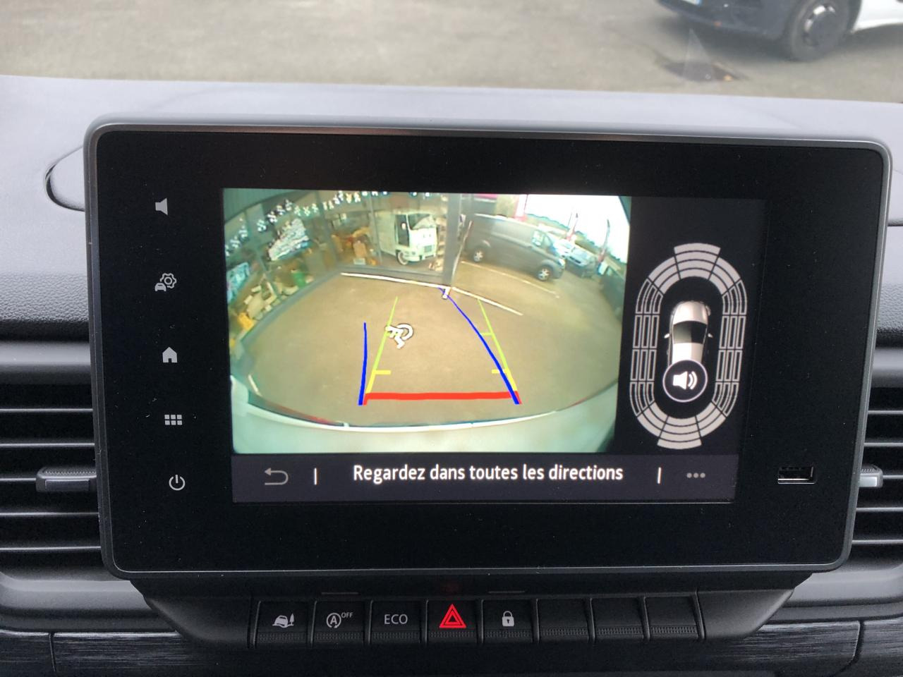 Novu Furgon RENAULT Trafic L2H1 3000 Kg 2.0 Blue dCi 170ch ADVANCE: slika 11