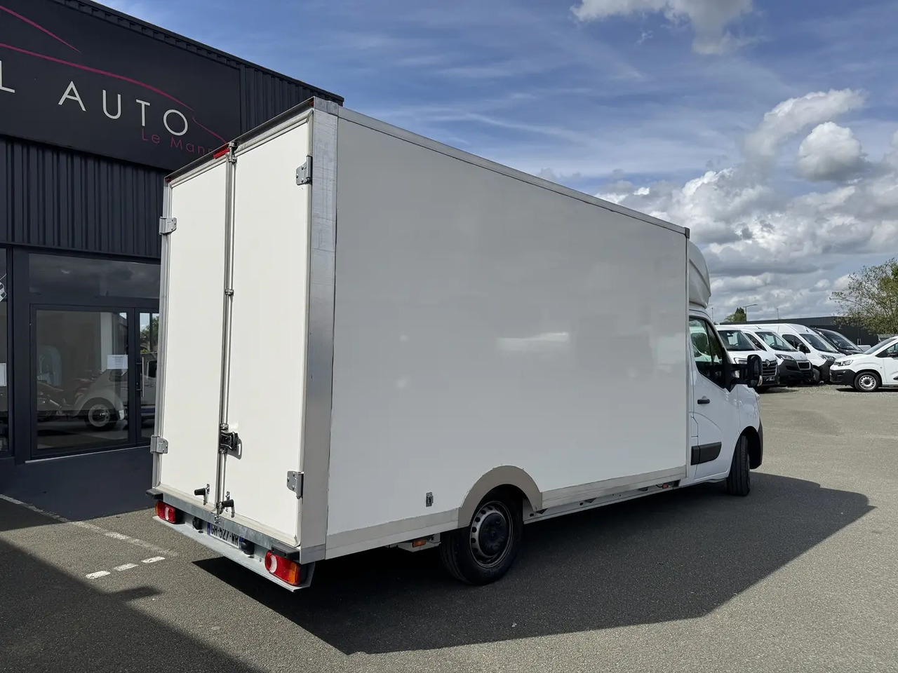 Renault Master F3500 L3H1 2.3 BLUE DCI 145CH CONFORT EUROVI - Dostavno vozilo sa zatvorenim sandukom: slika 4 Renault Master F3500 L3H1 2.3 BLUE DCI 145CH CONFORT EUROVI - Dostavno vozilo sa zatvorenim sandukom: slika 4