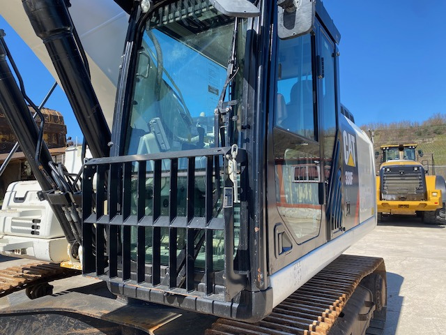 Bager guseničar CATERPILLAR 330 F: slika 22