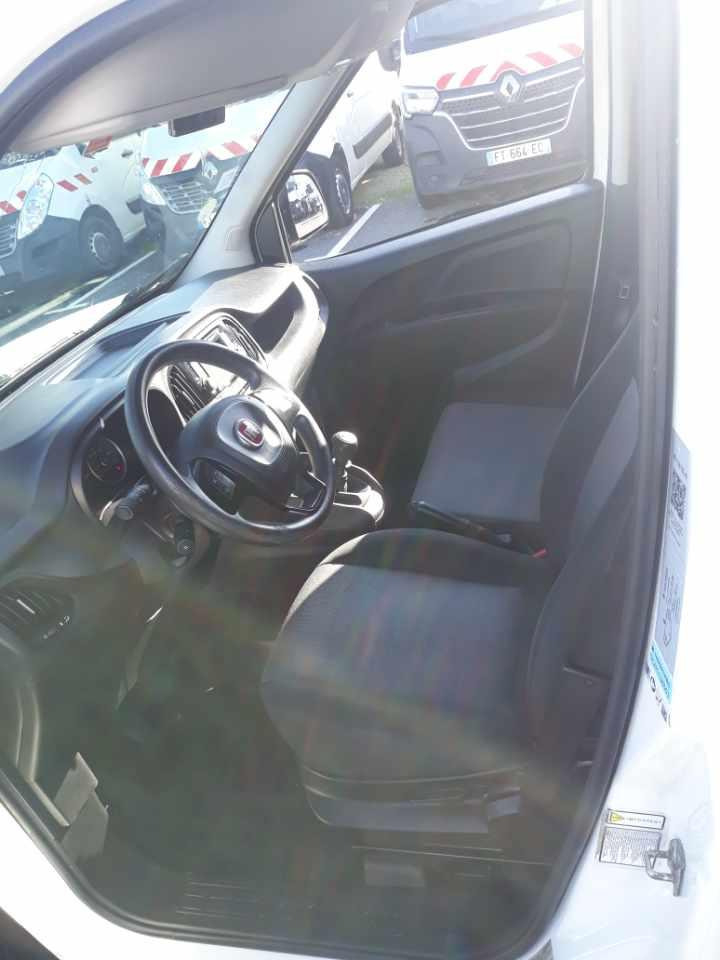 Fiat Doblo 105cv Frigo - Dostavno vozilo hladnjača: slika 2 Fiat Doblo 105cv Frigo - Dostavno vozilo hladnjača: slika 2
