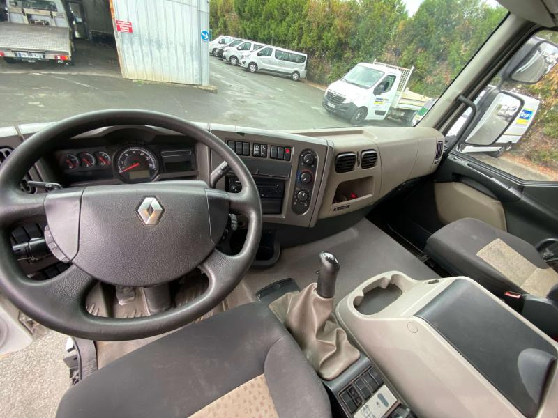 RENAULT PREMIUM 320 CV FOURGON - Kamion sa zatvorenim sandukom: slika 5 RENAULT PREMIUM 320 CV FOURGON - Kamion sa zatvorenim sandukom: slika 5