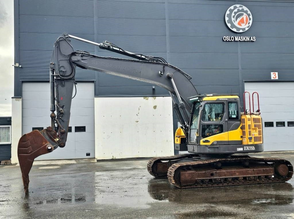 Volvo ECR235 DL - Bager guseničar: slika 2 Volvo ECR235 DL - Bager guseničar: slika 2