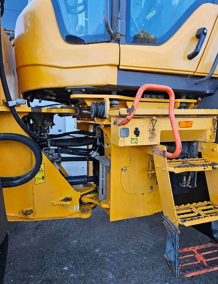 Utovarivač točkaš Volvo L 110 H: slika 21