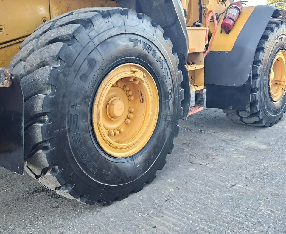 Utovarivač točkaš Volvo L 110 H: slika 17
