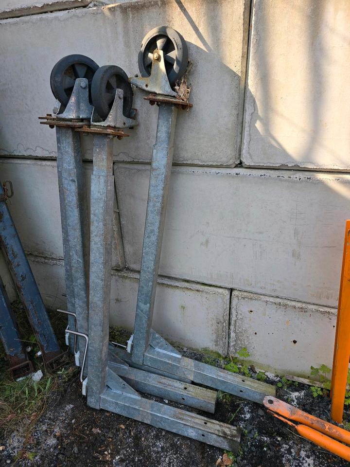 4x Stützen für Salzstreuer Container Wohnkabine Schmidt Epoke Gmeiner Salzsilo Streuautomat Winterdienst - Rasipač peska/ Soli: slika 1 4x Stützen für Salzstreuer Container Wohnkabine Schmidt Epoke Gmeiner Salzsilo Streuautomat Winterdienst - Rasipač peska/ Soli: slika 1