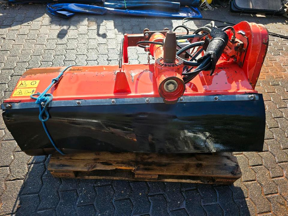 Dücker MKT 13 Mulchkopf Mähkorb für Mähausleger Böschungsmulcher Böschungsmäher UNA DUA SMT 500 600 700 800 - Tarup: slika 3 Dücker MKT 13 Mulchkopf Mähkorb für Mähausleger Böschungsmulcher Böschungsmäher UNA DUA SMT 500 600 700 800 - Tarup: slika 3