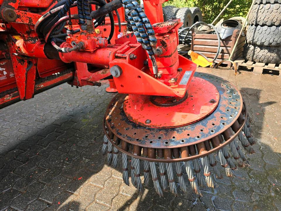 Dücker PFP 300 Pflasterputzer Wildkrautbürste Flächenbürste Wildkrautbürste für Mähausleger UNA 500 600 MKM FME FMK 500 600 700 Böschungsmäher Böschungsmulcher - Metle: slika 5 Dücker PFP 300 Pflasterputzer Wildkrautbürste Flächenbürste Wildkrautbürste für Mähausleger UNA 500 600 MKM FME FMK 500 600 700 Böschungsmäher Böschungsmulcher - Metle: slika 5