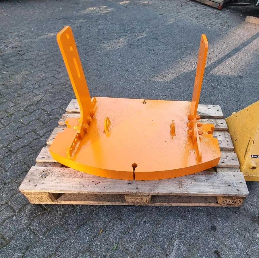 Heckgewicht Unimog 405 U400 U 300 500 400 318 423 427 429 430 530 527 535 Kontergewicht Mulag Mähausleger Böschungsmulcher Dücker - Kontra teg: slika 1 Heckgewicht Unimog 405 U400 U 300 500 400 318 423 427 429 430 530 527 535 Kontergewicht Mulag Mähausleger Böschungsmulcher Dücker - Kontra teg: slika 1