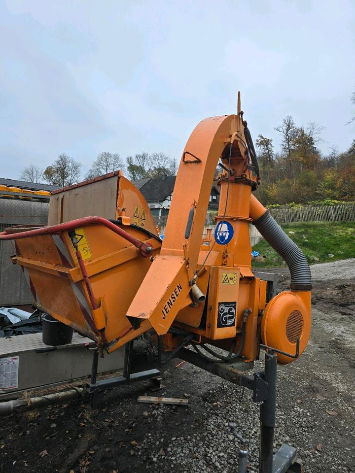 Jensen A328 Holhäcksler Holzhacker Holzschreder passend für Unimog 405 U 300 400 500 527 530 523 - Strugač za drvo: slika 4 Jensen A328 Holhäcksler Holzhacker Holzschreder passend für Unimog 405 U 300 400 500 527 530 523 - Strugač za drvo: slika 4