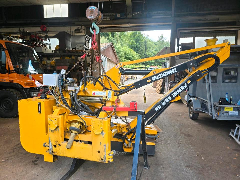 McConnel PA48 MK2 Mähausleger Mc Connel Böschungsmäher Böschungsmulcher Hangmäher für Traktor - Kranska kosilica: slika 4 McConnel PA48 MK2 Mähausleger Mc Connel Böschungsmäher Böschungsmulcher Hangmäher für Traktor - Kranska kosilica: slika 4