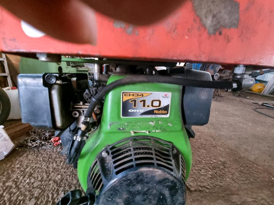 Motormäher Agria 5500 KL Grizzly Böschungsmulcher Hangmäher Reform Aebi Rasenmäher Mähausleger Böschungsmulcher Seitenmulcher Mulchgerät - Baštenska kosačica: slika 4 Motormäher Agria 5500 KL Grizzly Böschungsmulcher Hangmäher Reform Aebi Rasenmäher Mähausleger Böschungsmulcher Seitenmulcher Mulchgerät - Baštenska kosačica: slika 4