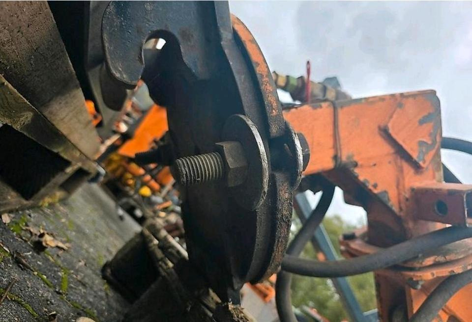 Mulag Flächenbürste Wildkrautbürste für Mähausleger MKM FME FMK 500 600 700 Böschungsmäher Böschungsmulcher - Metle: slika 4 Mulag Flächenbürste Wildkrautbürste für Mähausleger MKM FME FMK 500 600 700 Böschungsmäher Böschungsmulcher - Metle: slika 4