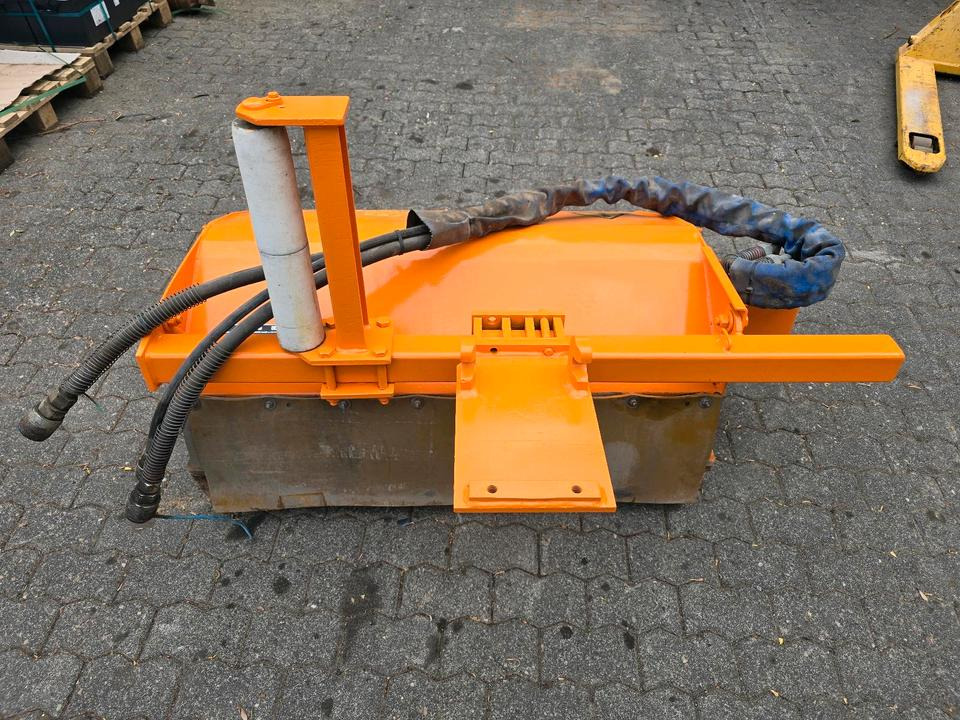 Mulag Mulchkopf MK-MSL Mähkorb Leitplankenmäher Mähausleger Böschungsmäher Böschungsmulcher Dücker Unimog 405 U300 400 500 427 423 530 - Tarup: slika 3 Mulag Mulchkopf MK-MSL Mähkorb Leitplankenmäher Mähausleger Böschungsmäher Böschungsmulcher Dücker Unimog 405 U300 400 500 427 423 530 - Tarup: slika 3
